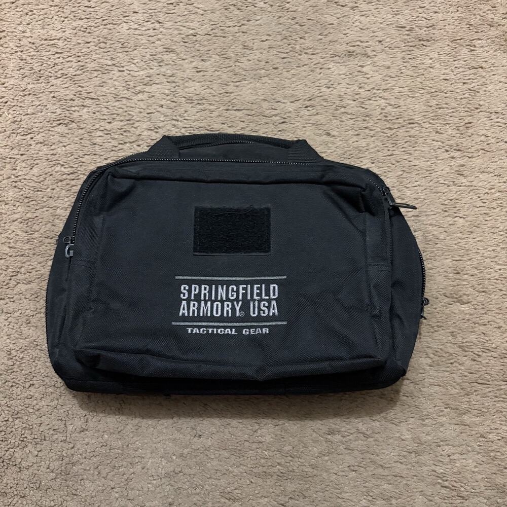 Springfield Armory Dual Pistol Bag with Large Pockets Zipper Opening Pre Owned